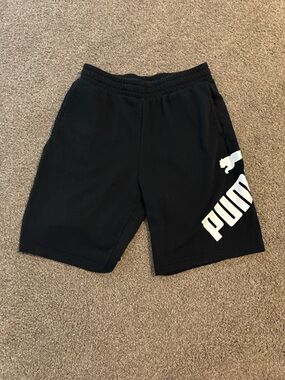 Puma Black Shorts - Medium - Men’s